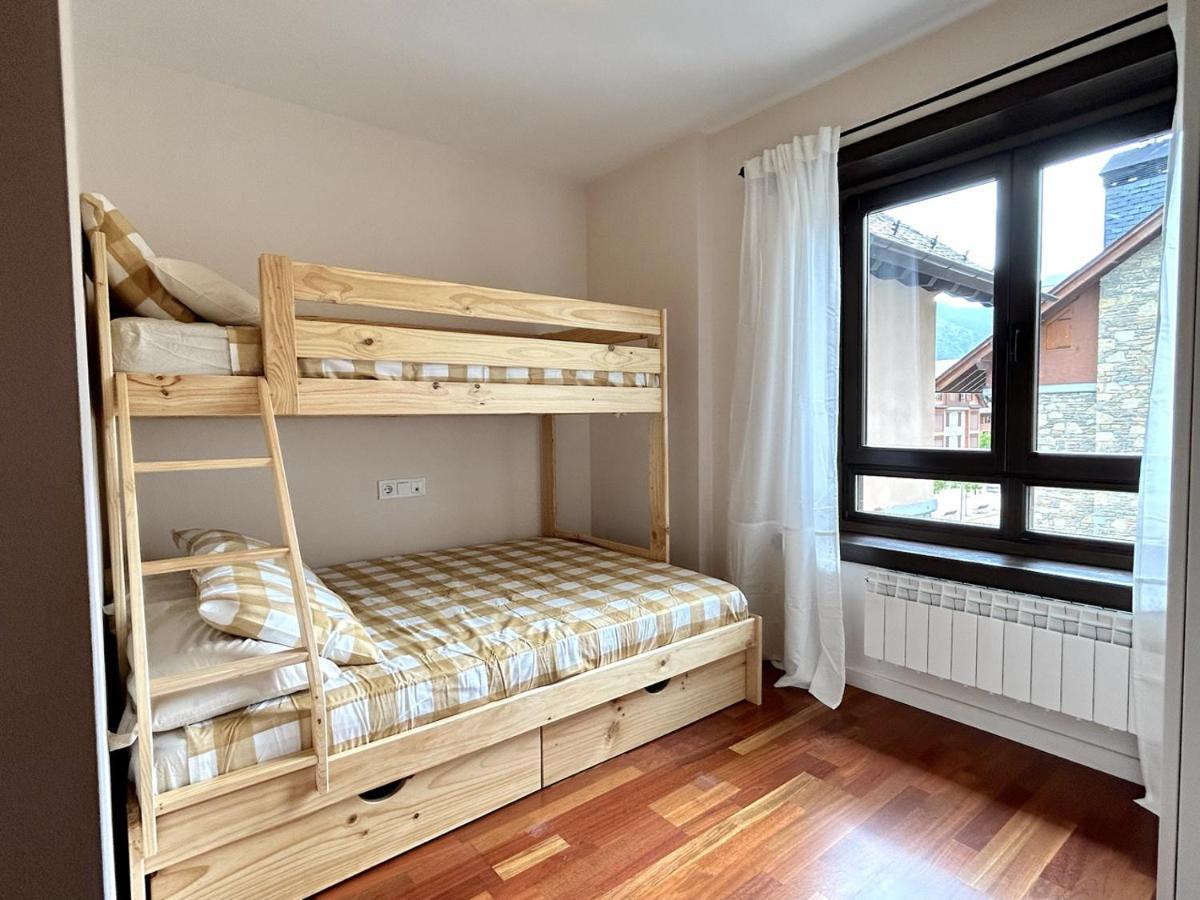 Apartament Encantador I Centric Amb Llar De Foc By Rural D'Aneu Esterri d'Àneu Extérieur photo