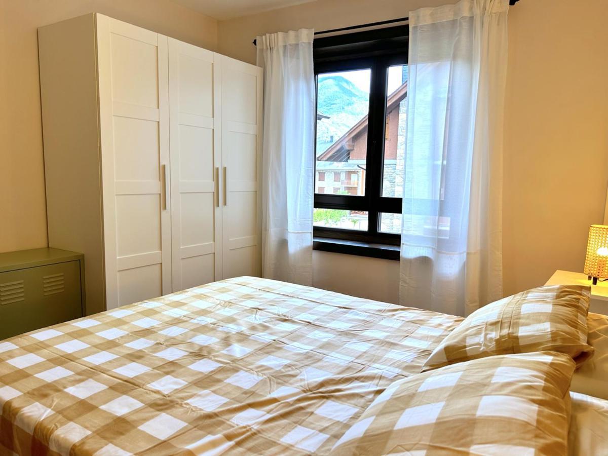 Apartament Encantador I Centric Amb Llar De Foc By Rural D'Aneu Esterri d'Àneu Extérieur photo